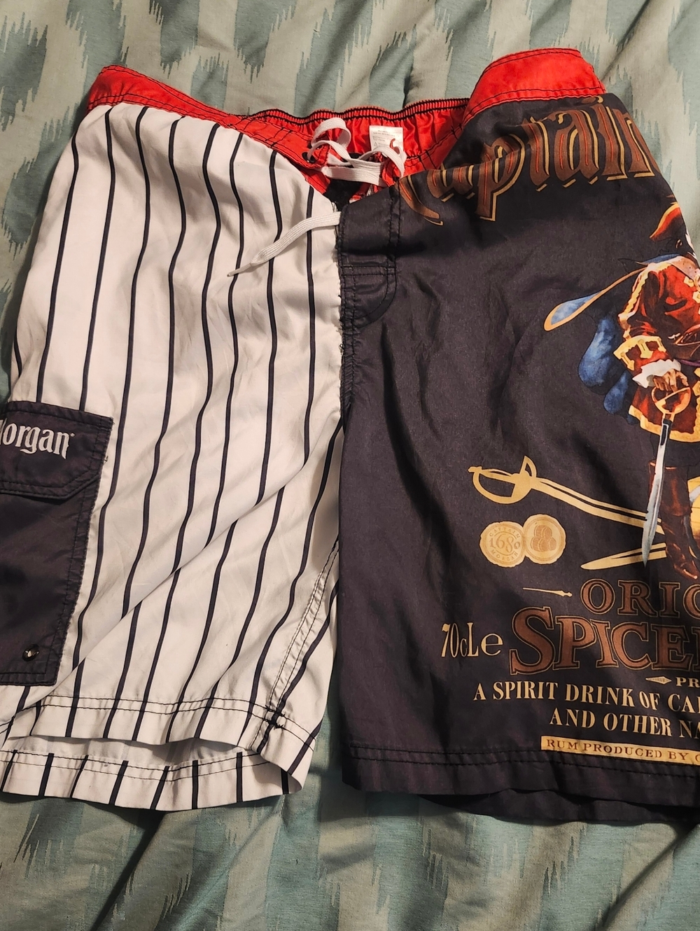Captain Morgan Board Shorts Pirate Rum Swim Trunks Men's‎ Size Medium